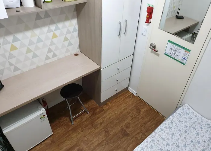 Single House Hotel 2*